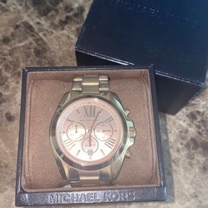 MICHAEL KORS rose gold watch